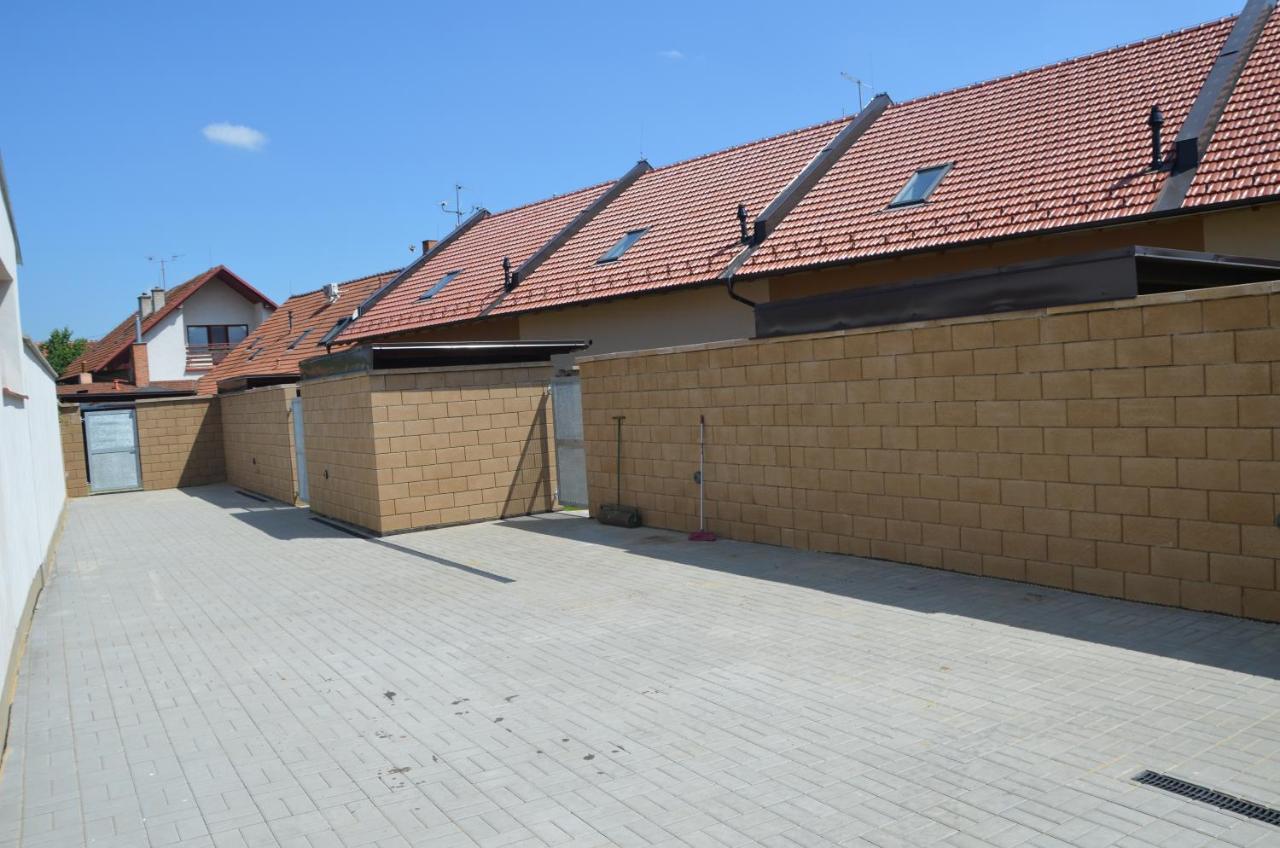 Apartmány Za Dvorem Velké Pavlovice Kültér fotó