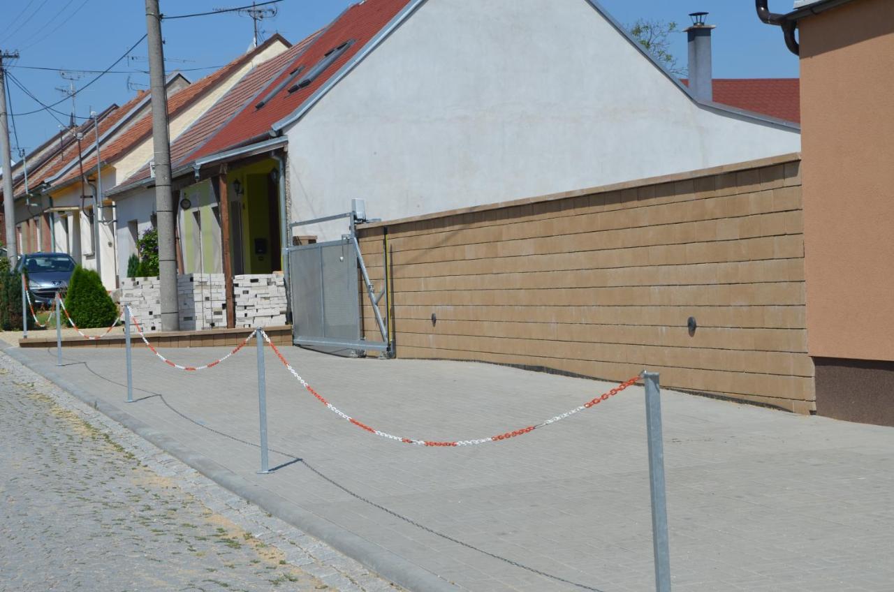 Apartmány Za Dvorem Velké Pavlovice Kültér fotó